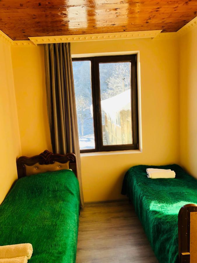 River Side Svaneti Местія Екстер'єр фото