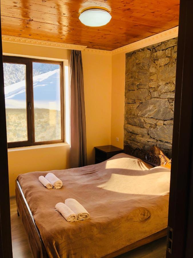 River Side Svaneti Местія Екстер'єр фото